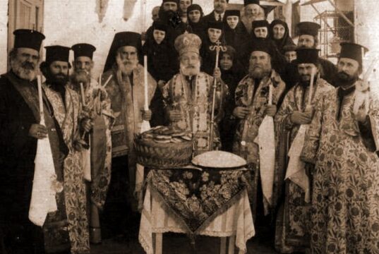 Ieromonahul Glicherie la Ierusalim in Octombrie 1930 cu Patriarhul Damianos